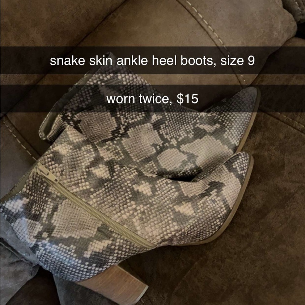 Carlos by Carlos Santana Gray Cream Heeled Boots